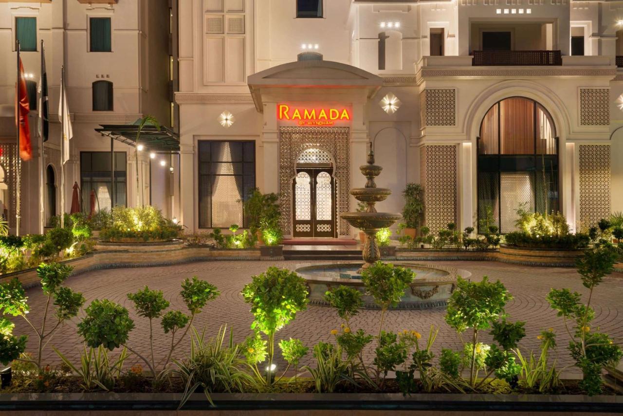 Ramada By Wyndham Lahore Gulberg II Exterior foto